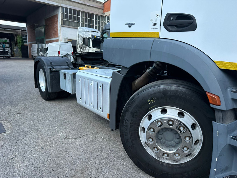 Mercedes-Benz Actros 1843 - Tractor unit: picture 4 Mercedes-Benz Actros 1843 - Tractor unit: picture 4