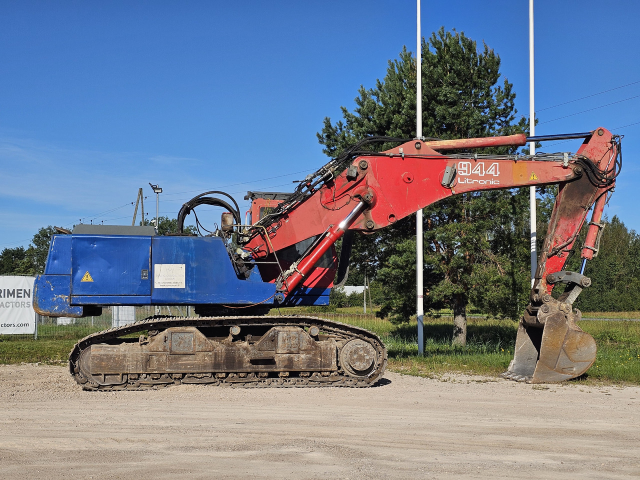 LIEBHERR R944B VH-HD. UHD boom and standart boom included. - Demolition excavator: picture 5 LIEBHERR R944B VH-HD. UHD boom and standart boom included. - Demolition excavator: picture 5