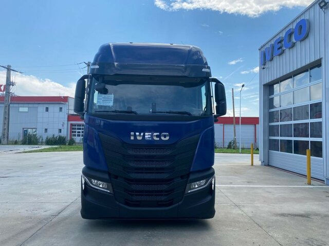 IVECO S-WAY-AS440S53T/FP LT Sattelzugmaschine+LIVING... - Tractor unit: picture 2 IVECO S-WAY-AS440S53T/FP LT Sattelzugmaschine+LIVING... - Tractor unit: picture 2