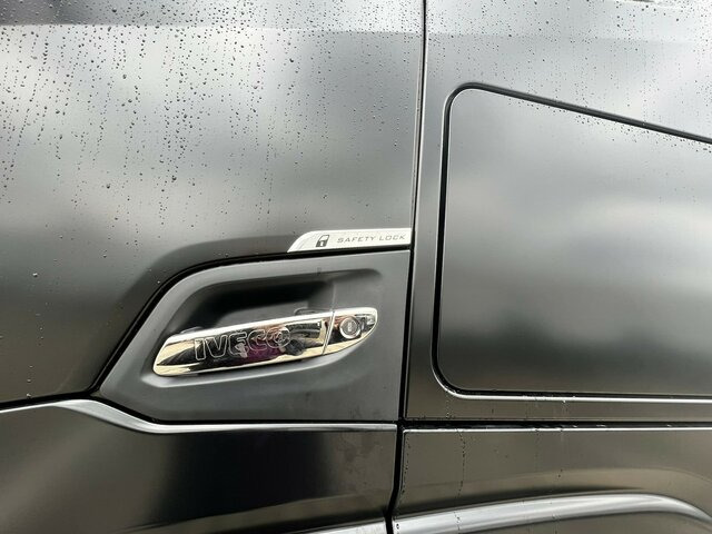 IVECO S-Way AS440S49T/P-AF4T COMFORT AERO PREMIUM LED... - Tractor unit: picture 2 IVECO S-Way AS440S49T/P-AF4T COMFORT AERO PREMIUM LED... - Tractor unit: picture 2