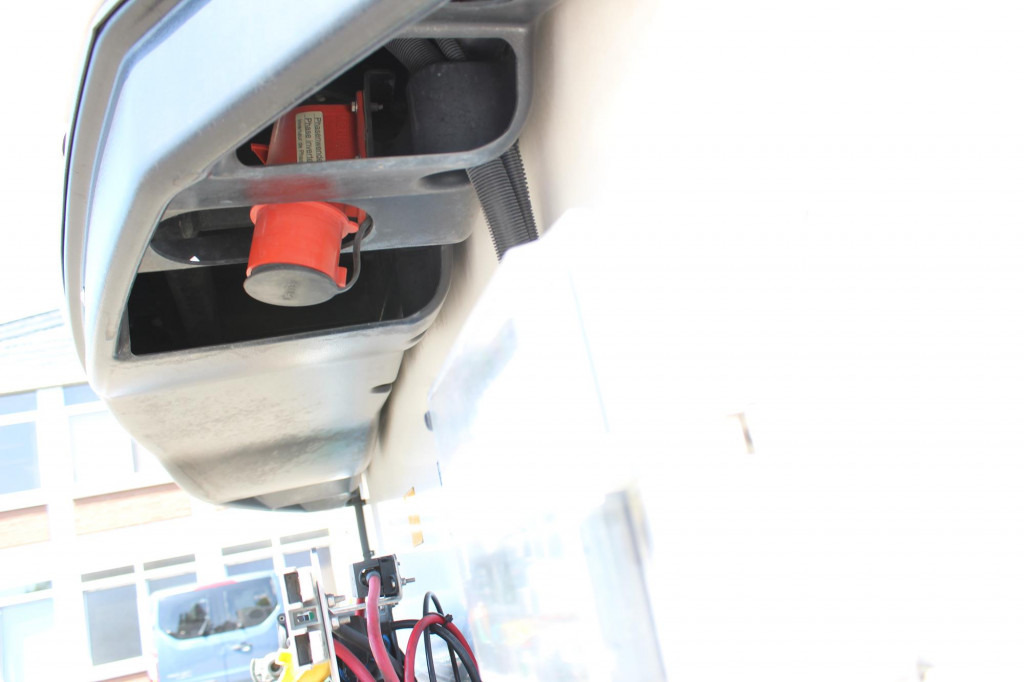 Lamberet CV 1550 Strom Aluboden Trennwand LBW - Refrigerator semi-trailer: picture 4 Lamberet CV 1550 Strom Aluboden Trennwand LBW - Refrigerator semi-trailer: picture 4