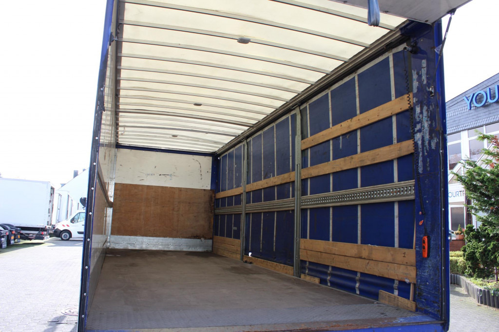 MAN TGL 12.220 Plane-Koffer 7,5 m LBW Klima 199TKm - Curtainsider truck: picture 2 MAN TGL 12.220 Plane-Koffer 7,5 m LBW Klima 199TKm - Curtainsider truck: picture 2