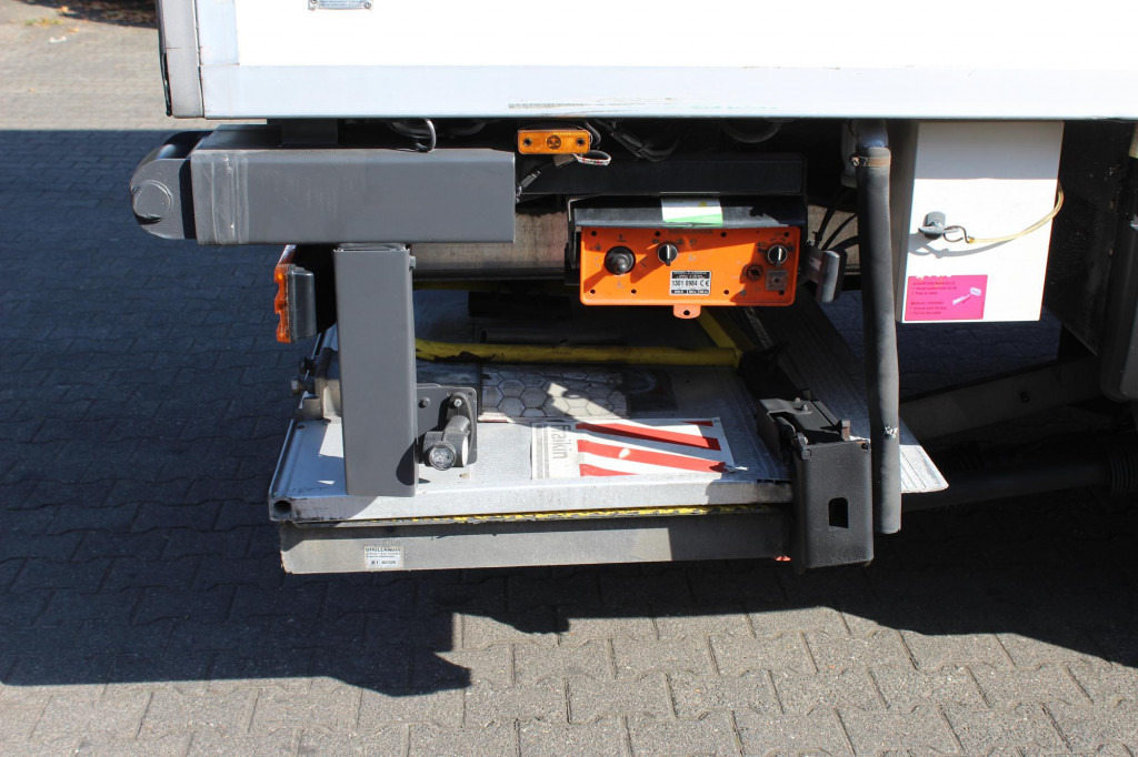 Mercedes-Benz Actros 2532 E5 CS 1150 Multi Bi-Temp LBW Rolltor - Refrigerator truck: picture 4 Mercedes-Benz Actros 2532 E5 CS 1150 Multi Bi-Temp LBW Rolltor - Refrigerator truck: picture 4