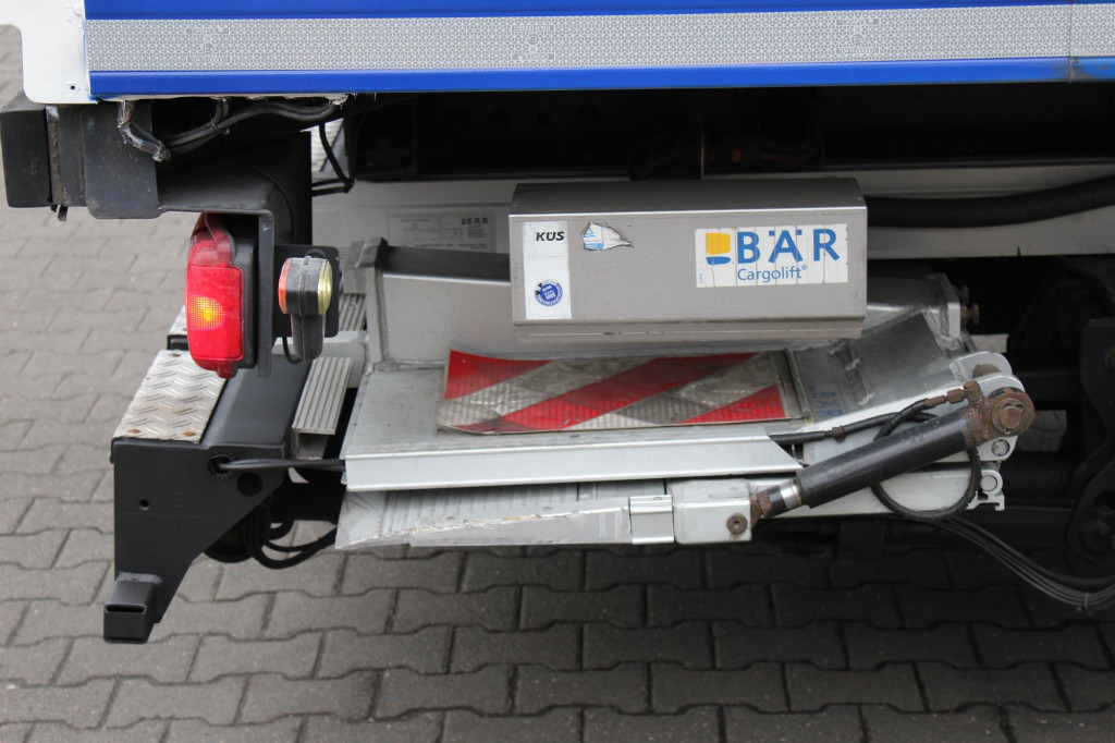 Scania G320 E5 Frigoblock Rolltor Strom LBW Lenkachse - Refrigerator truck: picture 5 Scania G320 E5 Frigoblock Rolltor Strom LBW Lenkachse - Refrigerator truck: picture 5