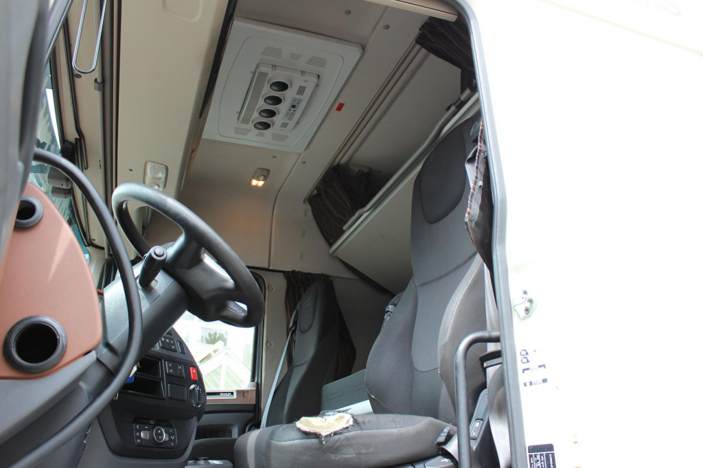 Tractor unit Daf XF  480 SC  Retarder ACC LDWS Standklima Kühlbox: picture 15