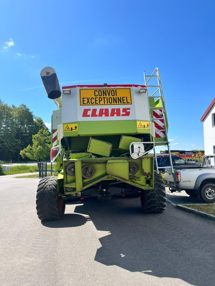 CLAAS Lexion 480 TT, ca. 3956 Bh, Baujahr - Combine harvester: picture 5 CLAAS Lexion 480 TT, ca. 3956 Bh, Baujahr - Combine harvester: picture 5