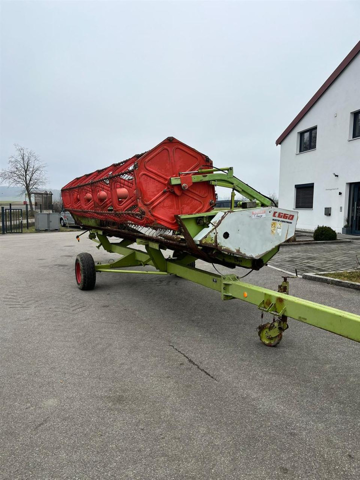 CLAAS Schneidwerk Claas C660 mit Autocontour, Transportwagen - Forage harvester attachment: picture 5 CLAAS Schneidwerk Claas C660 mit Autocontour, Transportwagen - Forage harvester attachment: picture 5