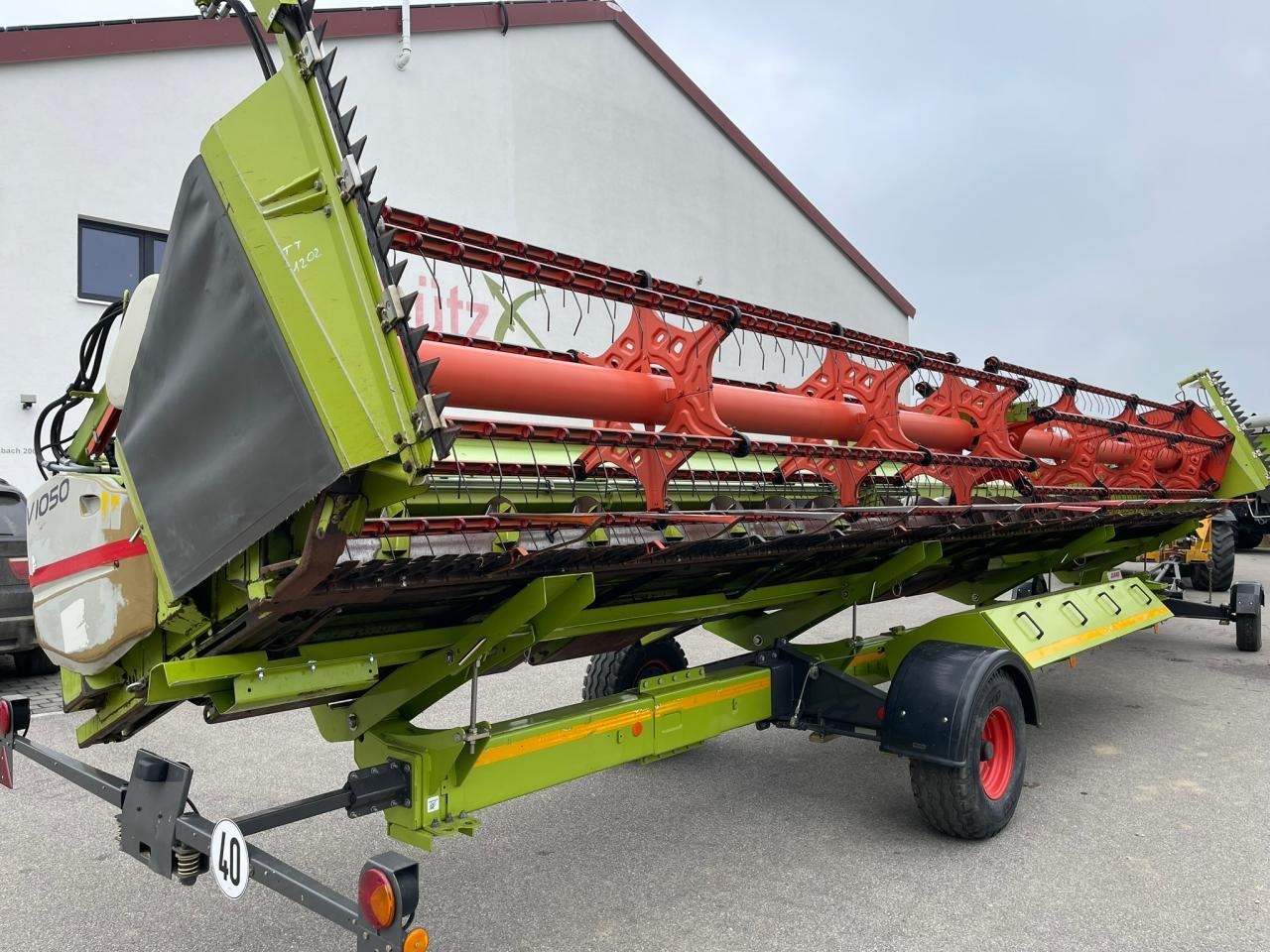 CLAAS Schneidwerk V1050 inkl. Raps, Bj. 2008 - Grain header: picture 2 CLAAS Schneidwerk V1050 inkl. Raps, Bj. 2008 - Grain header: picture 2