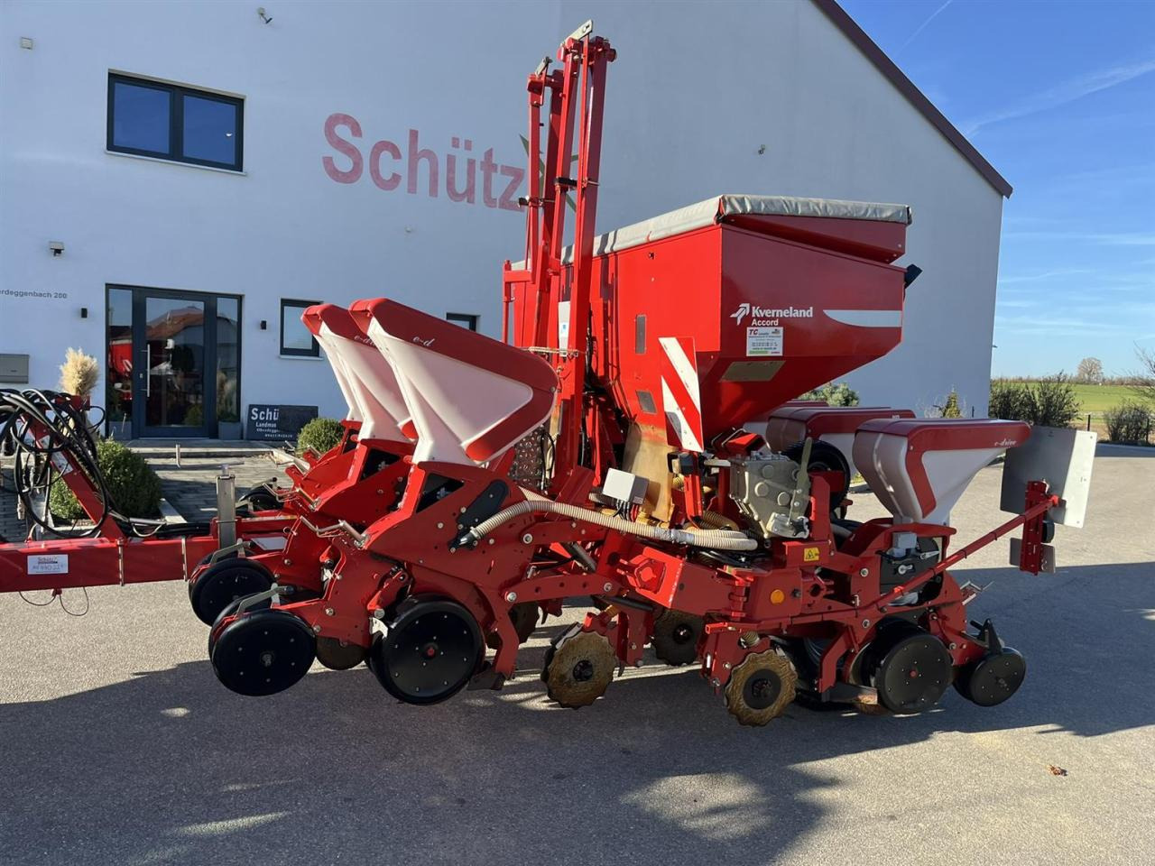 Kverneland Optima HD, e-Drive mit Section Control und Düngeeinrichtung, Baujahr 2016 - Precision sowing machine: picture 2 Kverneland Optima HD, e-Drive mit Section Control und Düngeeinrichtung, Baujahr 2016 - Precision sowing machine: picture 2