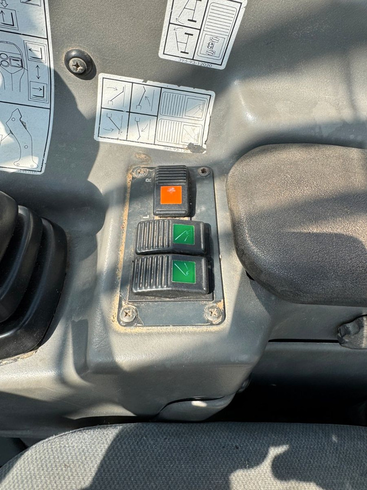 Telescopic handler Komatsu WH 613: picture 11 Telescopic handler Komatsu WH 613: picture 11