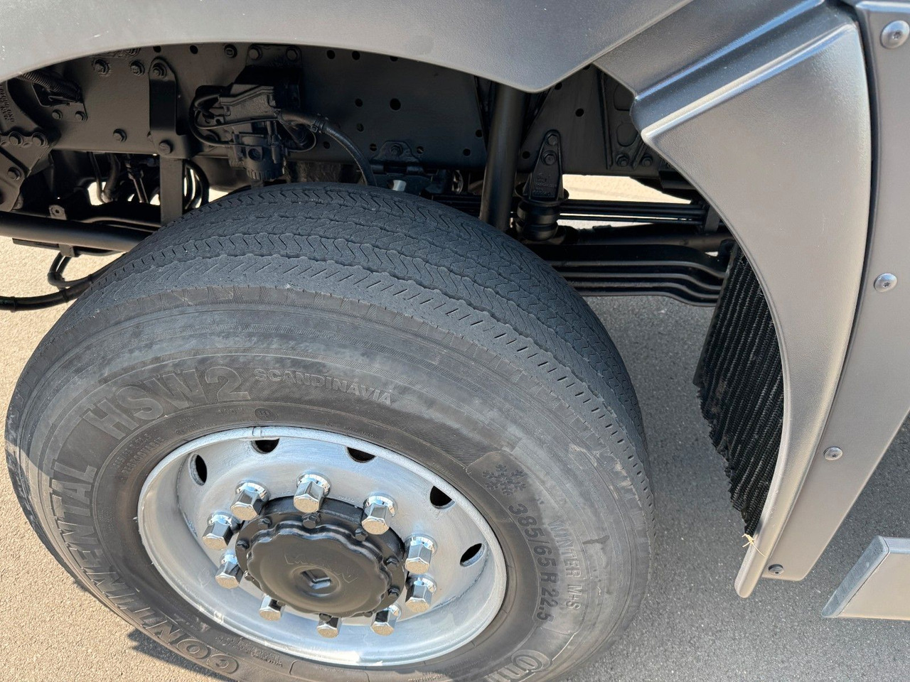 Hook lift truck MAN TGA 18.350 4x4 Meiler Abroller RK 14.45 Winterd.: picture 9 Hook lift truck MAN TGA 18.350 4x4 Meiler Abroller RK 14.45 Winterd.: picture 9