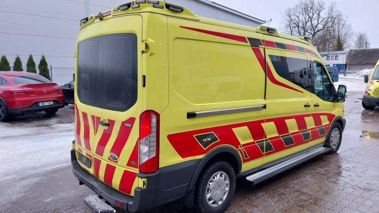Ambulance FORD TRANSIT 2,0TDI AMBULANCE KLIMA 12.2018 EURO 6, 3 UNITS: picture 18
