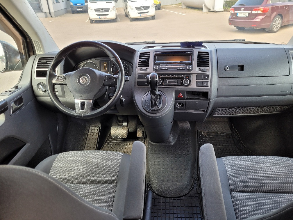 Passenger van VOLKSWAGEN CARAVELLE T5 LONG, KLIIMA, 2.2015 EURO5, 9 seats: picture 9