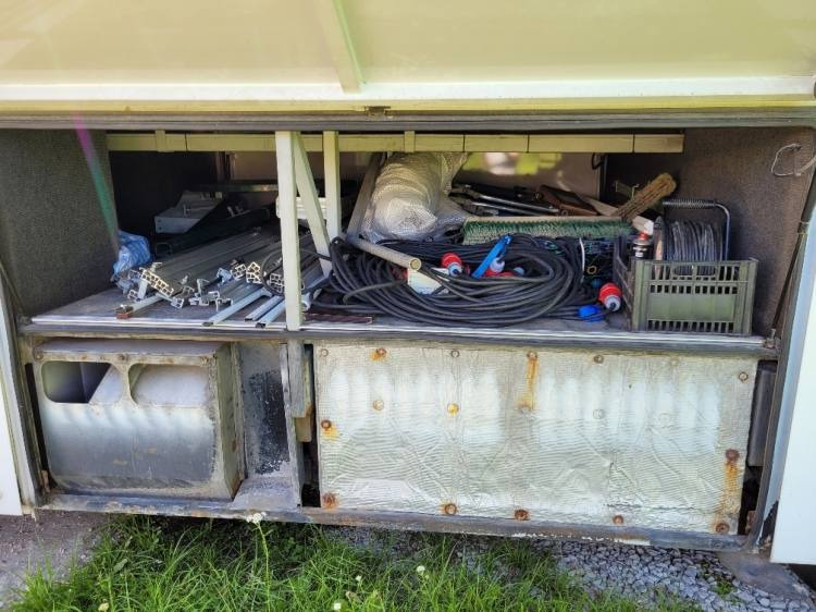 VOLVO B12M BERKHOF AXIAL70 MOTORHOME KLIMA 3.2003 - Coach: picture 5 VOLVO B12M BERKHOF AXIAL70 MOTORHOME KLIMA 3.2003 - Coach: picture 5