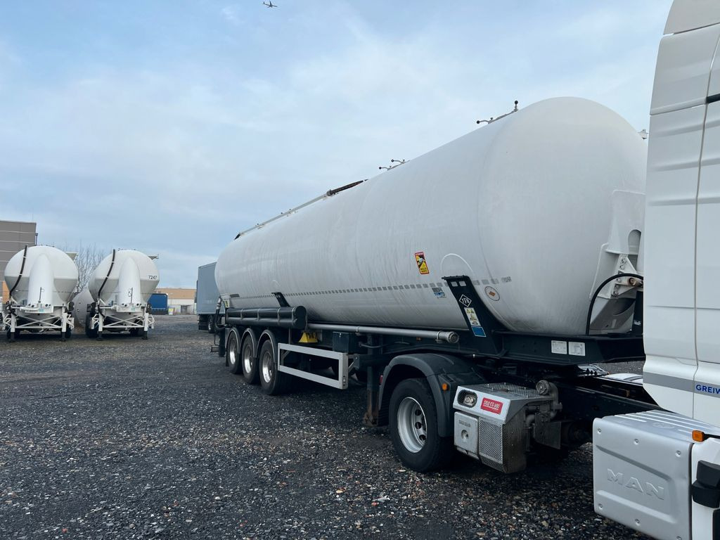 Feldbinder KIP 60.3 - Silo semi-trailer: picture 1 Feldbinder KIP 60.3 - Silo semi-trailer: picture 1