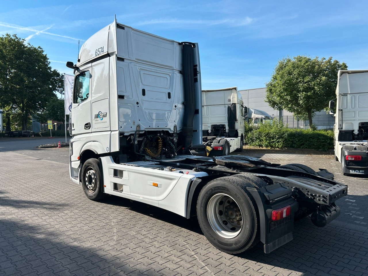 Mercedes-Benz 1848 LS 4x2 Gigaspace - Tractor unit: picture 5 Mercedes-Benz 1848 LS 4x2 Gigaspace - Tractor unit: picture 5