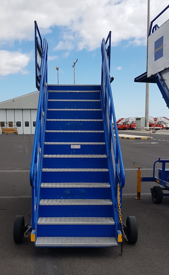 FEMISA VM - Passenger stairs: picture 2 FEMISA VM - Passenger stairs: picture 2