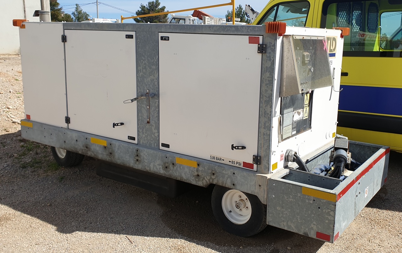 GPU/120 KVA+28V TLD 4120-T-CUP28 - Ground power unit: picture 2 GPU/120 KVA+28V TLD 4120-T-CUP28 - Ground power unit: picture 2