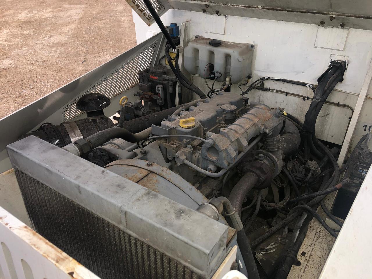 Baggage tractor TEMG TRACTOR/DIESEL TG5000: picture 6