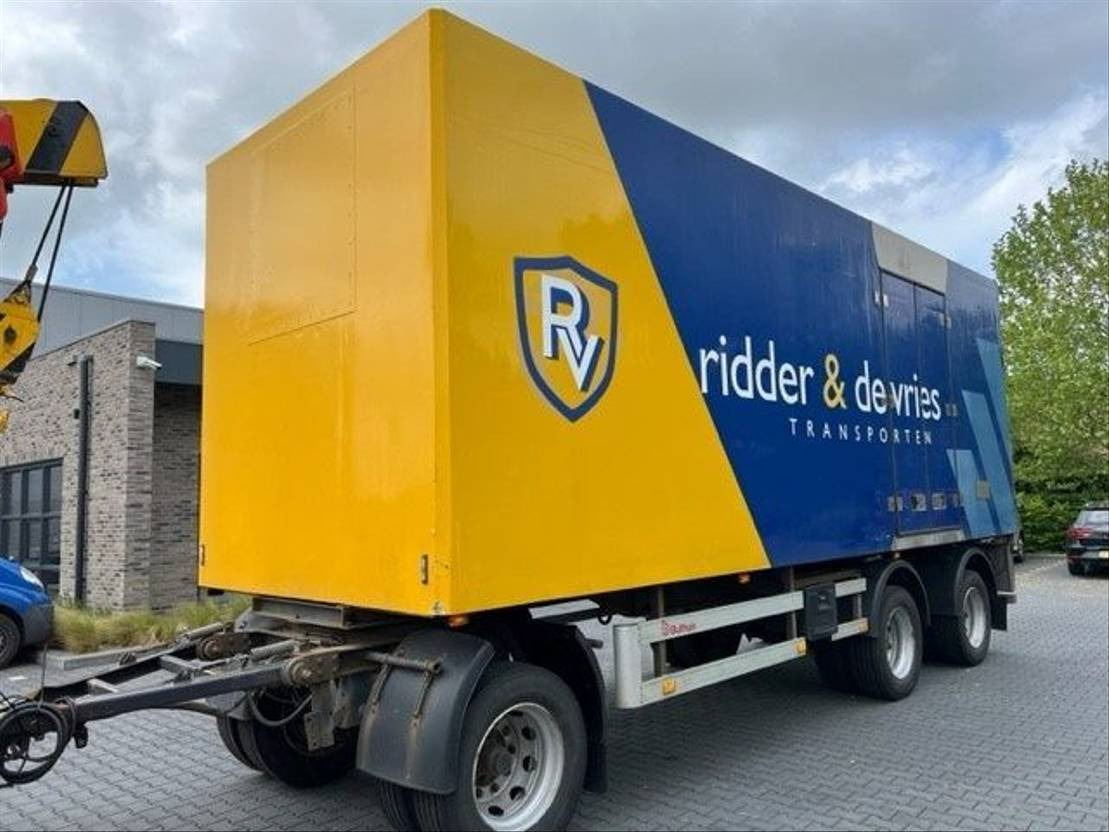 Bulthuis ASKA 01 - Closed box semi-trailer: picture 3 Bulthuis ASKA 01 - Closed box semi-trailer: picture 3