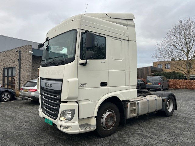 DAF XF 106.440 XF 440 FT - Tractor unit: picture 1 DAF XF 106.440 XF 440 FT - Tractor unit: picture 1