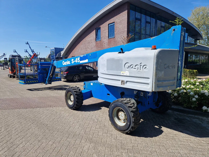Genie S-45 - Telescopic boom: picture 5 Genie S-45 - Telescopic boom: picture 5