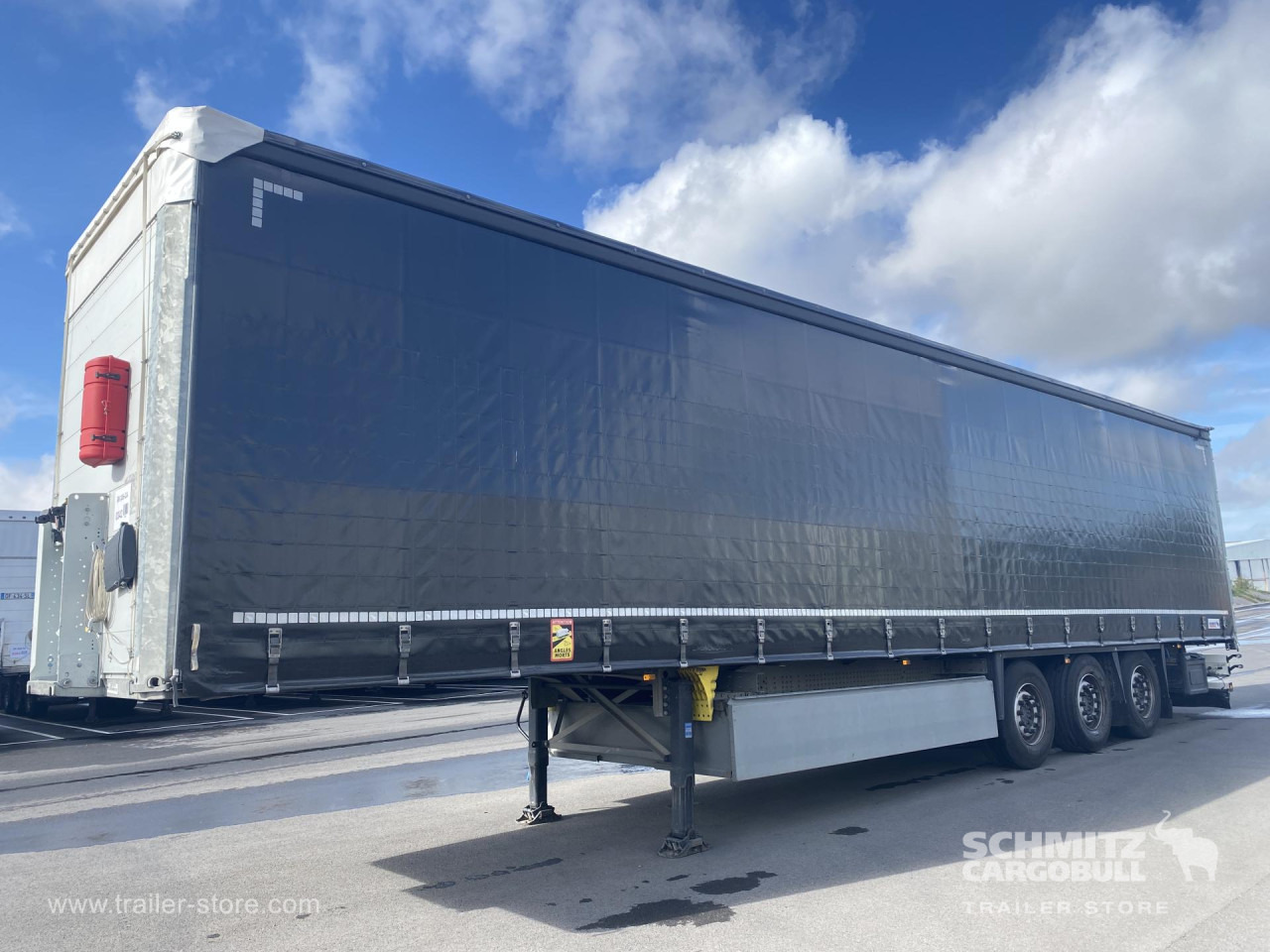 SCHMITZ Curtainsider Standard - Curtainsider semi-trailer: picture 1 SCHMITZ Curtainsider Standard - Curtainsider semi-trailer: picture 1