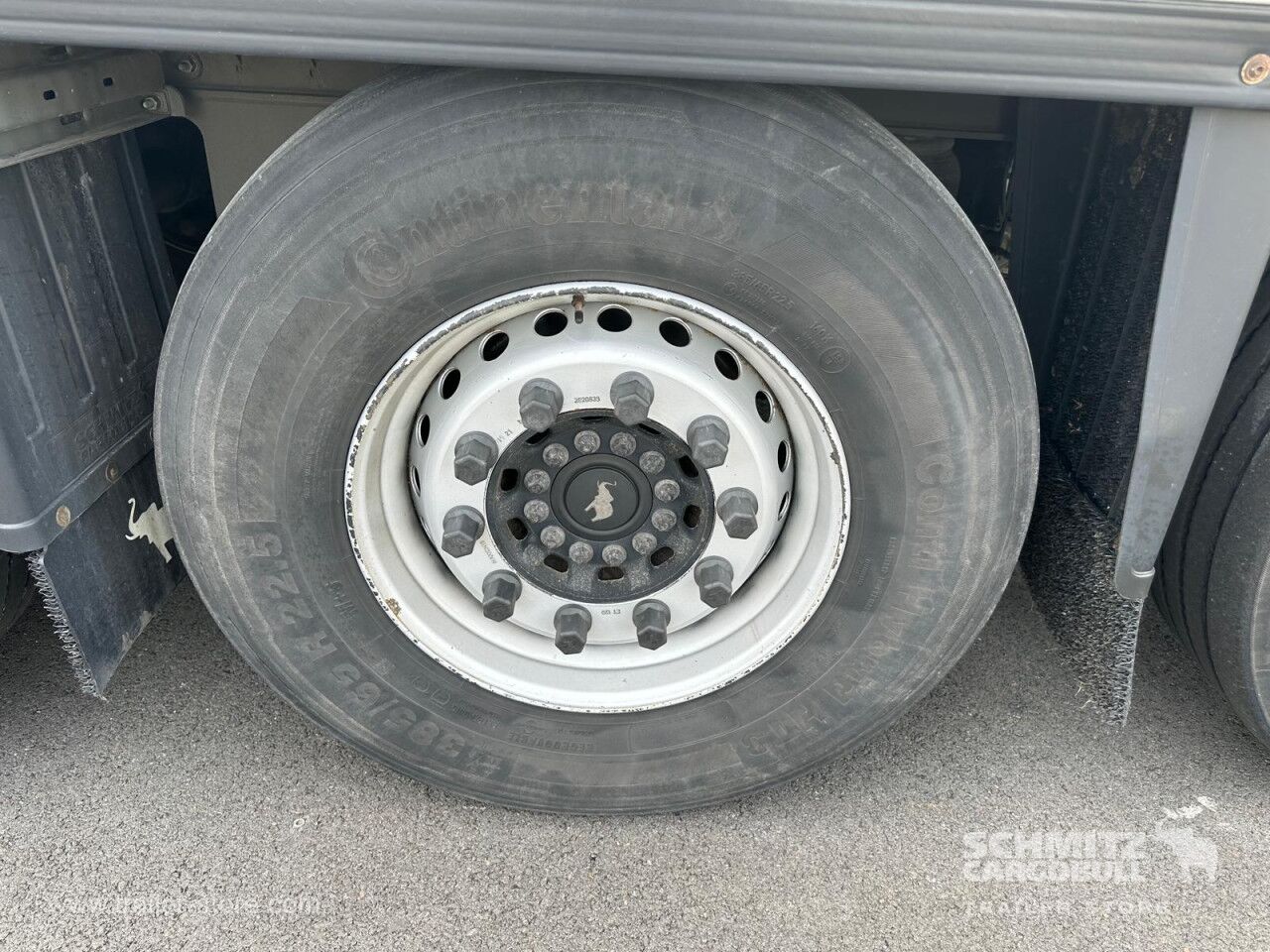 SCHMITZ Reefer Standard Taillift - Isothermal semi-trailer: picture 4 SCHMITZ Reefer Standard Taillift - Isothermal semi-trailer: picture 4