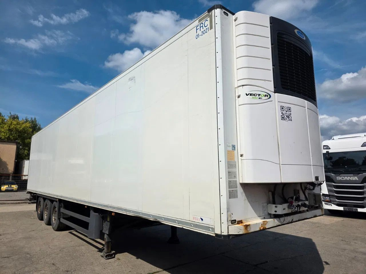 Schmitz Cargobull SCB S3B CARRIER VECTOR 1950 Mt- Lifting Axel-12U - Refrigerator semi-trailer: picture 3 Schmitz Cargobull SCB S3B CARRIER VECTOR 1950 Mt- Lifting Axel-12U - Refrigerator semi-trailer: picture 3