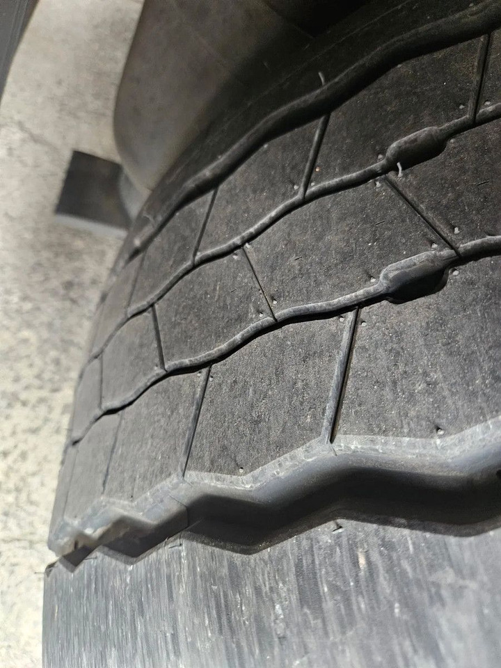 Semi-trailer Schmitz Cargobull SCB S3T 60 unis in stock! 6 New tires, Alloy w.: picture 17
