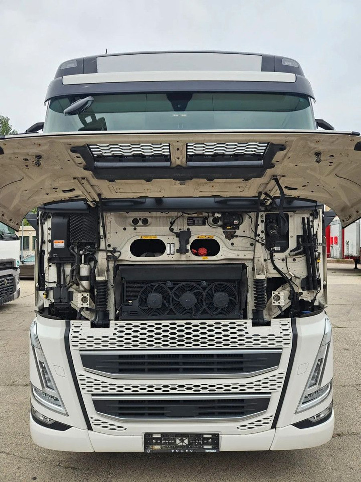 Volvo FH 460 Turbo Compound, I-Park, HYVA, Microwave, - Tractor unit: picture 3 Volvo FH 460 Turbo Compound, I-Park, HYVA, Microwave, - Tractor unit: picture 3