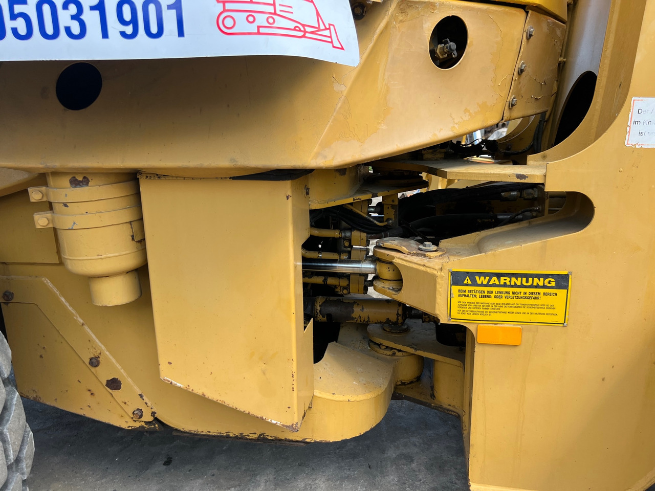 CATERPILLAR 926E - Construction machinery: picture 5 CATERPILLAR 926E - Construction machinery: picture 5