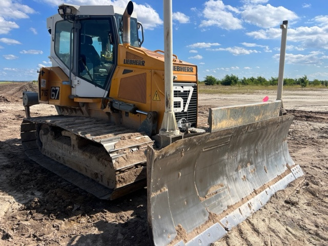 LIEBHERR PR 716 LGP - Bulldozer: picture 1 LIEBHERR PR 716 LGP - Bulldozer: picture 1