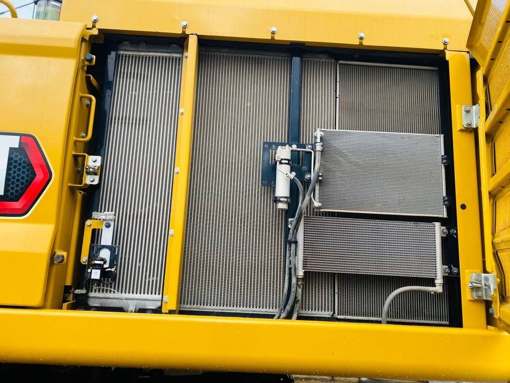 Crawler excavator CAT 352: picture 12 Crawler excavator CAT 352: picture 12