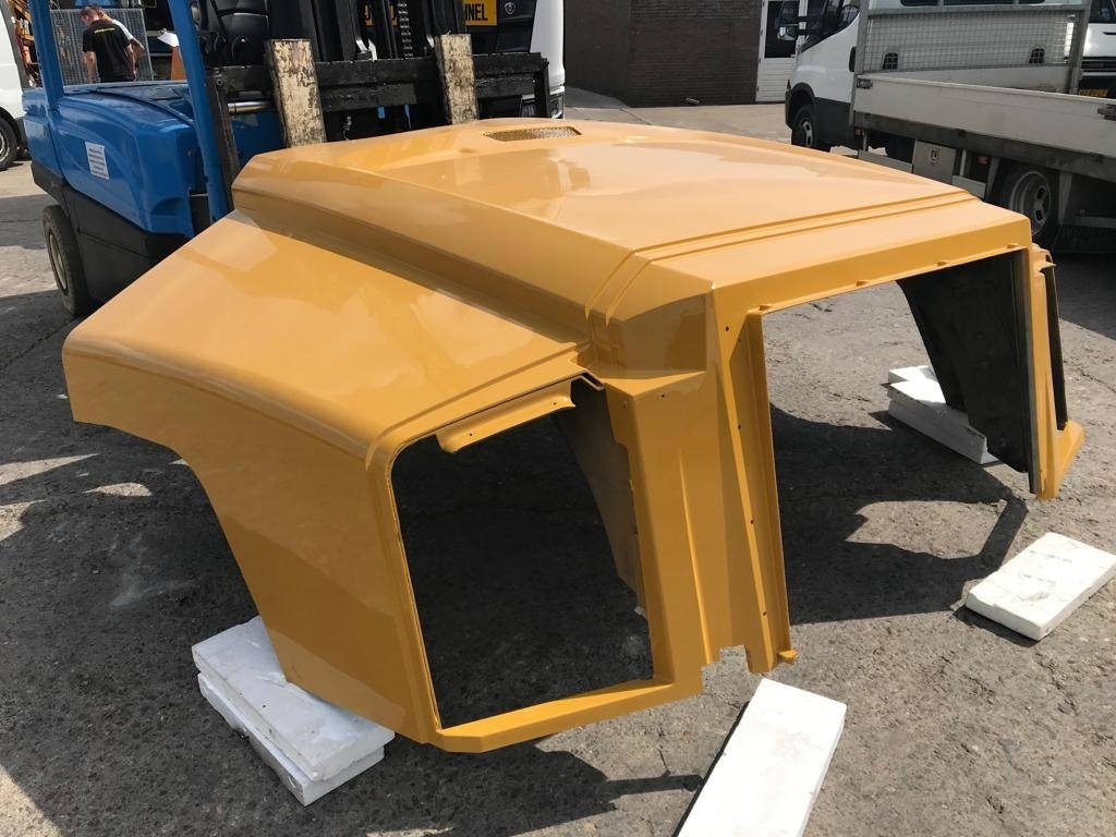 CAT 735 B Hood - Frame/ Chassis for Construction machinery: picture 3 CAT 735 B Hood - Frame/ Chassis for Construction machinery: picture 3