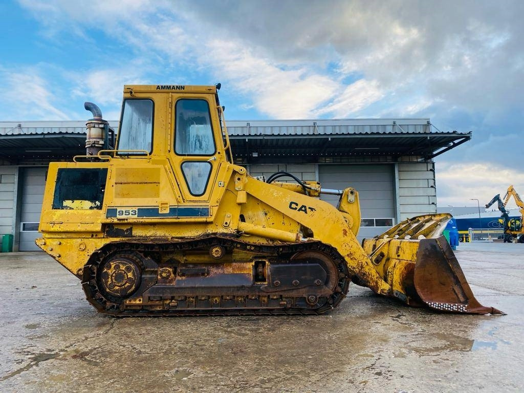 CAT 953 - Crawler loader: picture 2 CAT 953 - Crawler loader: picture 2