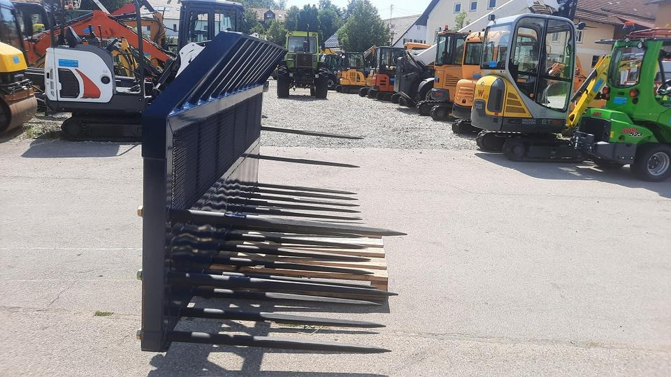 GRÜNGUTGABEL Silogabel Silagegabel Maisschild Dunggabel - Silage equipment: picture 3 GRÜNGUTGABEL Silogabel Silagegabel Maisschild Dunggabel - Silage equipment: picture 3