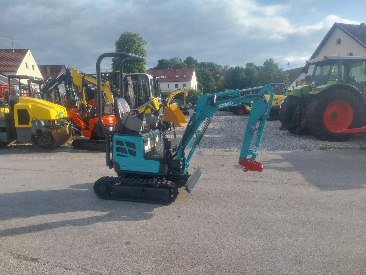 Kobelco SK 10 SR - Mini excavator: picture 3 Kobelco SK 10 SR - Mini excavator: picture 3