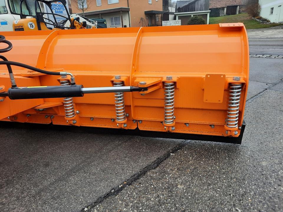Schneeschild 2,9m Schlepper Radlader Teleskoplader Frontlader Cat - Snow plough: picture 5 Schneeschild 2,9m Schlepper Radlader Teleskoplader Frontlader Cat - Snow plough: picture 5