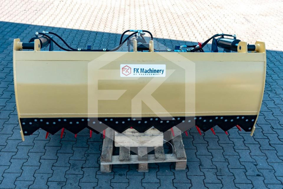 Silageschneidzange Silozange Schneidzange Frontlader Fendt - Silage equipment: picture 3 Silageschneidzange Silozange Schneidzange Frontlader Fendt - Silage equipment: picture 3