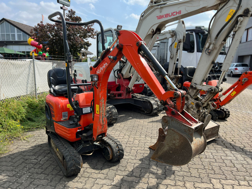 KUBOTA Minibagger K 008 - 3 Minibagger nur 1049h - Mini excavator: picture 2 KUBOTA Minibagger K 008 - 3 Minibagger nur 1049h - Mini excavator: picture 2
