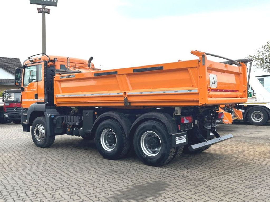 MAN TG-S 26.440 6x4 3-Achs Kipper Bordmatik - Tipper: picture 4 MAN TG-S 26.440 6x4 3-Achs Kipper Bordmatik - Tipper: picture 4