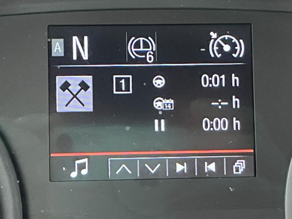 MAN TG-S 26.460 6x2-2 BL Abrollkipper Meiller, Funk - Hook lift truck: picture 3 MAN TG-S 26.460 6x2-2 BL Abrollkipper Meiller, Funk - Hook lift truck: picture 3