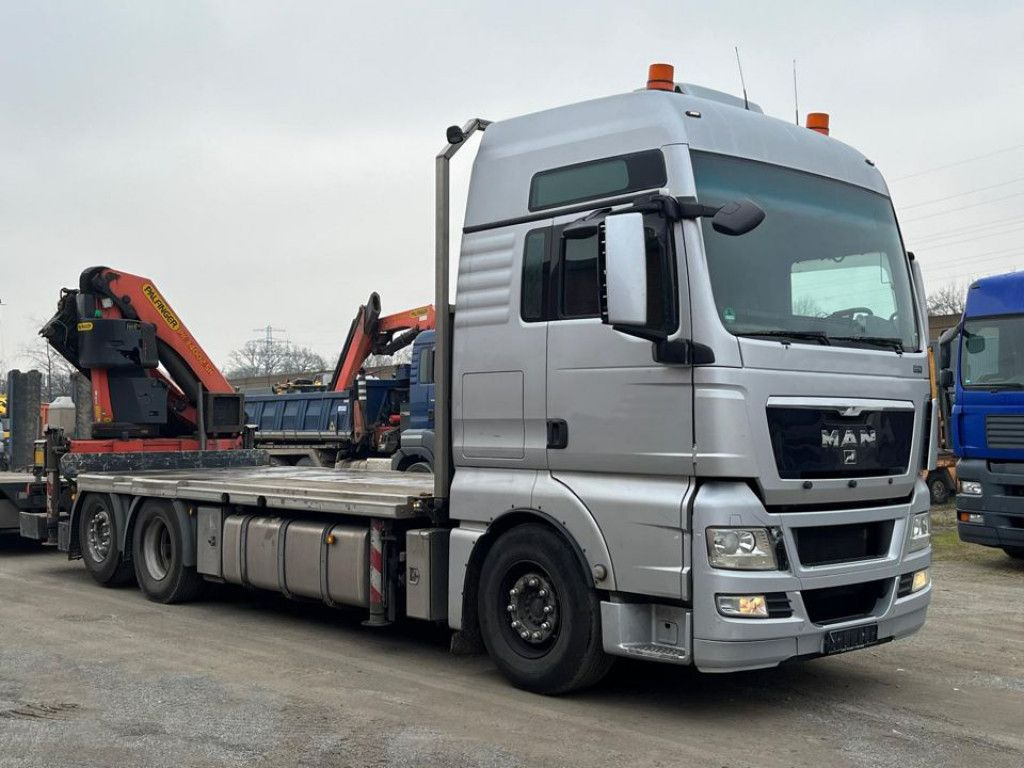 MAN TG-X 26.400 6x2 Pritsche Heckkran Palfinger PK 3 - Dropside/ Flatbed truck, Crane truck: picture 2 MAN TG-X 26.400 6x2 Pritsche Heckkran Palfinger PK 3 - Dropside/ Flatbed truck, Crane truck: picture 2
