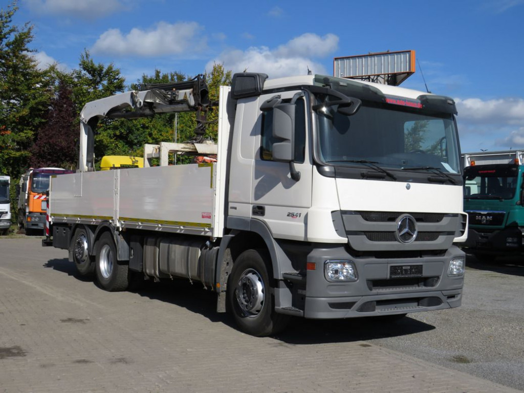 Dropside/ Flatbed truck, Crane truck MERCEDES-BENZ Actros 2541 L6x2 Pritsche Heckkran Funk: picture 8 Dropside/ Flatbed truck, Crane truck MERCEDES-BENZ Actros 2541 L6x2 Pritsche Heckkran Funk: picture 8