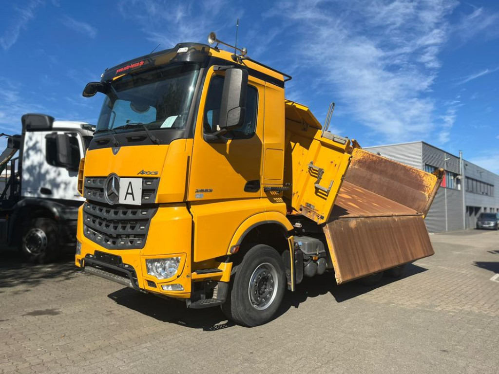 MERCEDES-BENZ Arocs 2663 6x4 3-Achs Kipper Meiller Bordmatik - Tipper: picture 1 MERCEDES-BENZ Arocs 2663 6x4 3-Achs Kipper Meiller Bordmatik - Tipper: picture 1