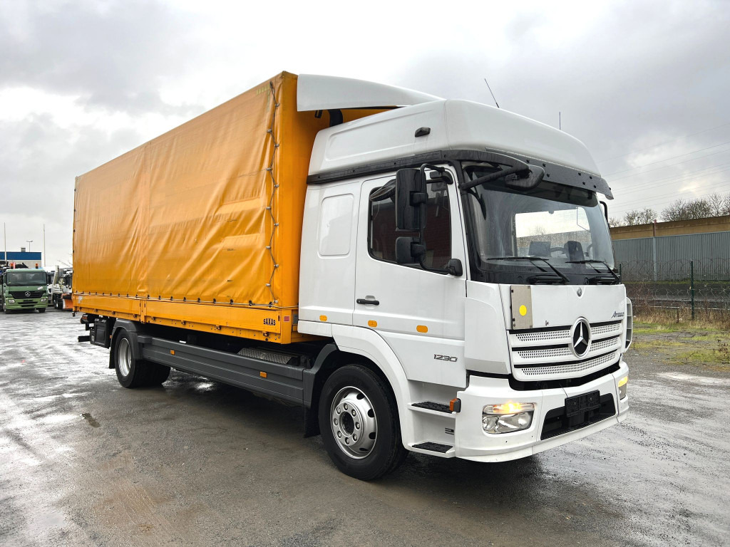 MERCEDES-BENZ Atego 1230 L Pritsche LBW Lg.Fhs Hochd. 7,2m+LBW - Curtainsider truck: picture 2 MERCEDES-BENZ Atego 1230 L Pritsche LBW Lg.Fhs Hochd. 7,2m+LBW - Curtainsider truck: picture 2