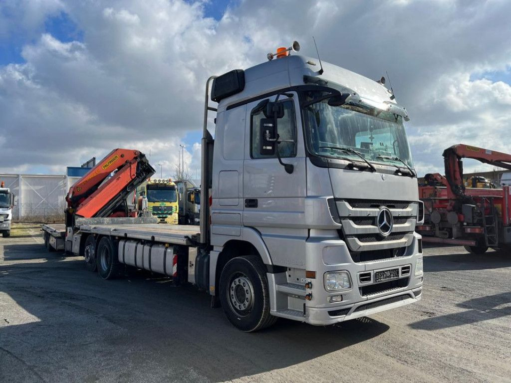 Mercedes-Benz Actros 2541 Pritsche Heckkran Palfinger PK 40002 - Dropside/ Flatbed truck, Crane truck: picture 2 Mercedes-Benz Actros 2541 Pritsche Heckkran Palfinger PK 40002 - Dropside/ Flatbed truck, Crane truck: picture 2