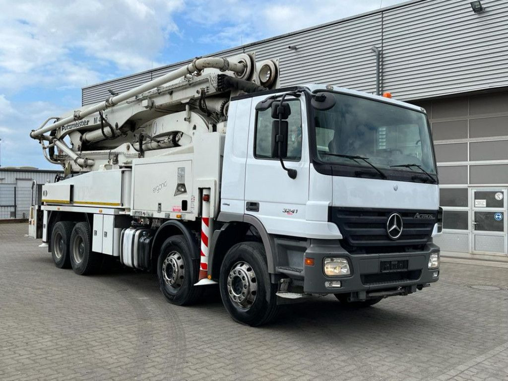 Mercedes-Benz Actros 3241 B 8x4 Betonpumpe Putzmeister 42m - Concrete pump truck: picture 5 Mercedes-Benz Actros 3241 B 8x4 Betonpumpe Putzmeister 42m - Concrete pump truck: picture 5