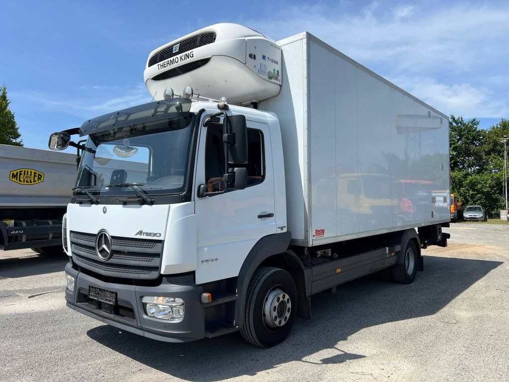 Mercedes-Benz Atego 1224 L Kühlkoffer LBW Tiefkühler 6,2m/LBW - Refrigerator truck: picture 1 Mercedes-Benz Atego 1224 L Kühlkoffer LBW Tiefkühler 6,2m/LBW - Refrigerator truck: picture 1